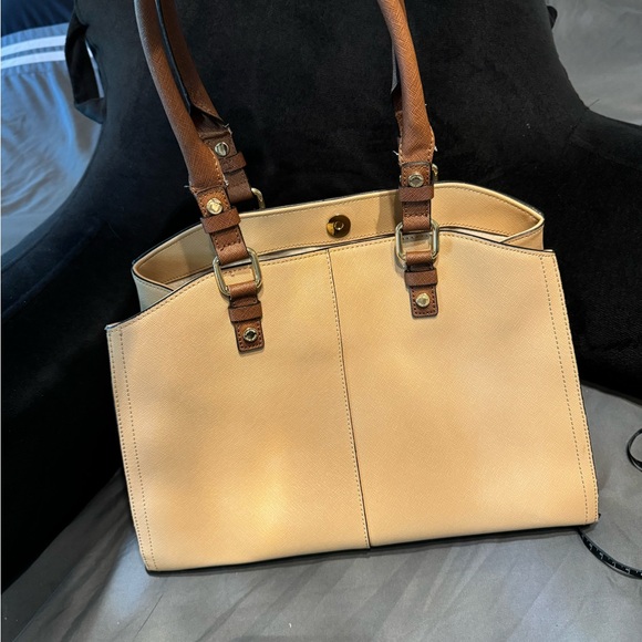 COPY - Calvin Klein purse gently used - Picture 7 of 10